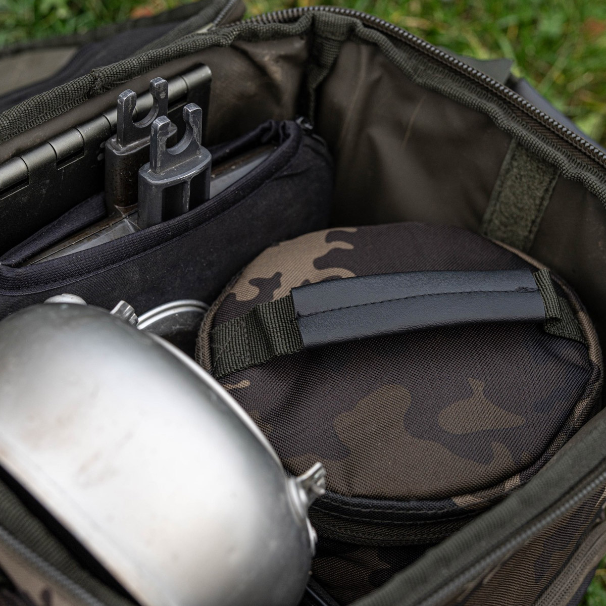 Korda Compac Stove Bag Dark Kamo