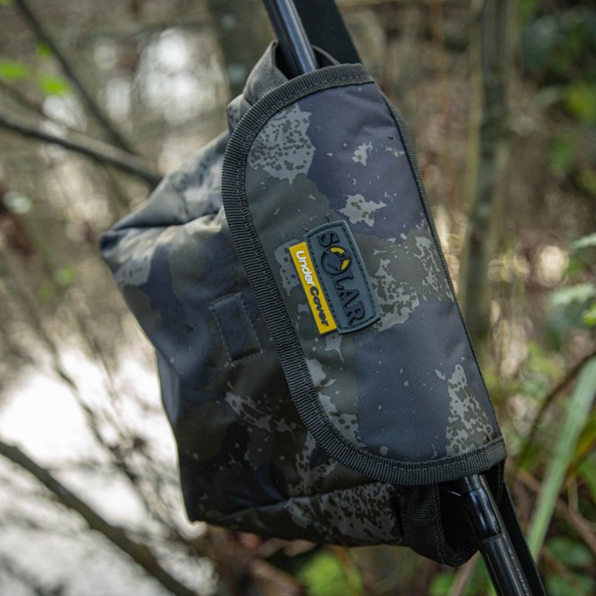 Solar Undercover Camo Padded Reel Pouch