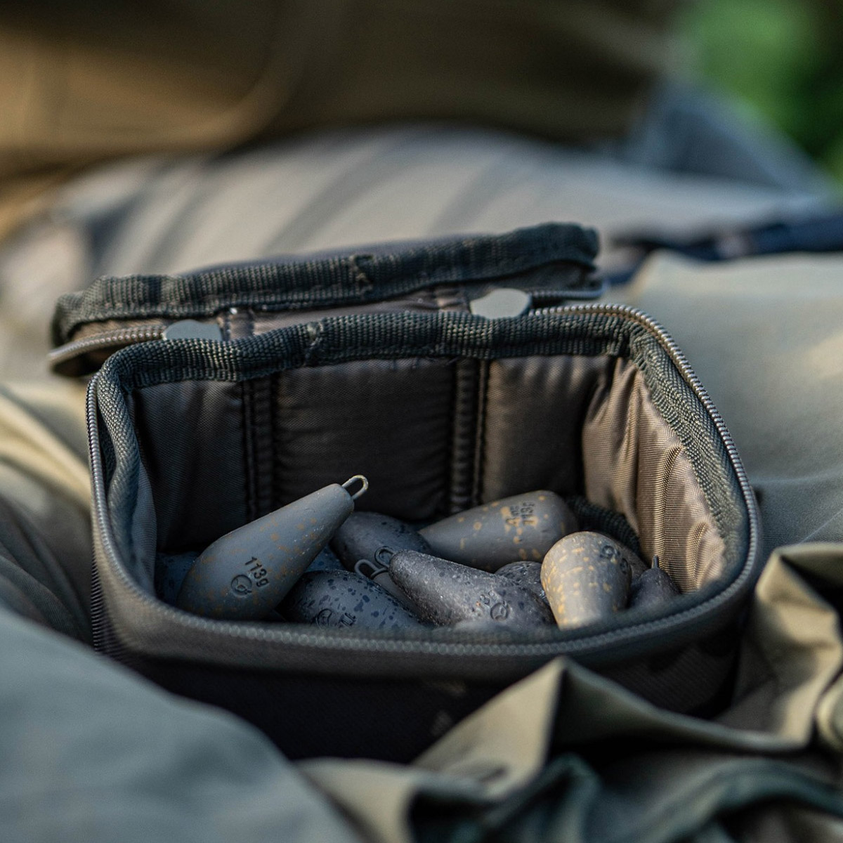 Korda Compac 100 Tackle Pouch Dark Kamo