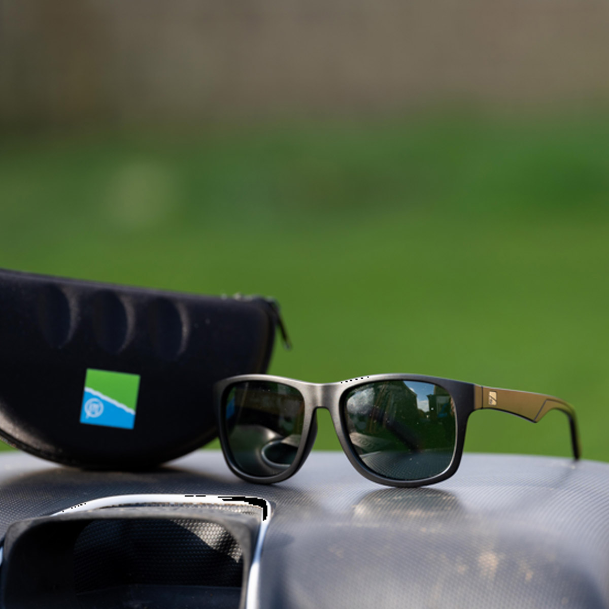 Preston Innovations Inception Leisure Sunglasses - Green Lens