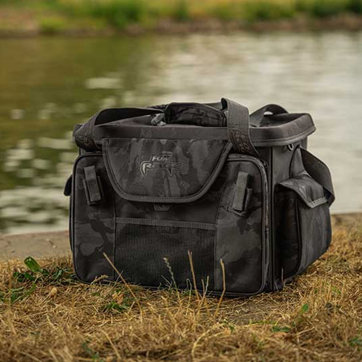 Fox Rage Camo Voyager Moulded XL Carryall