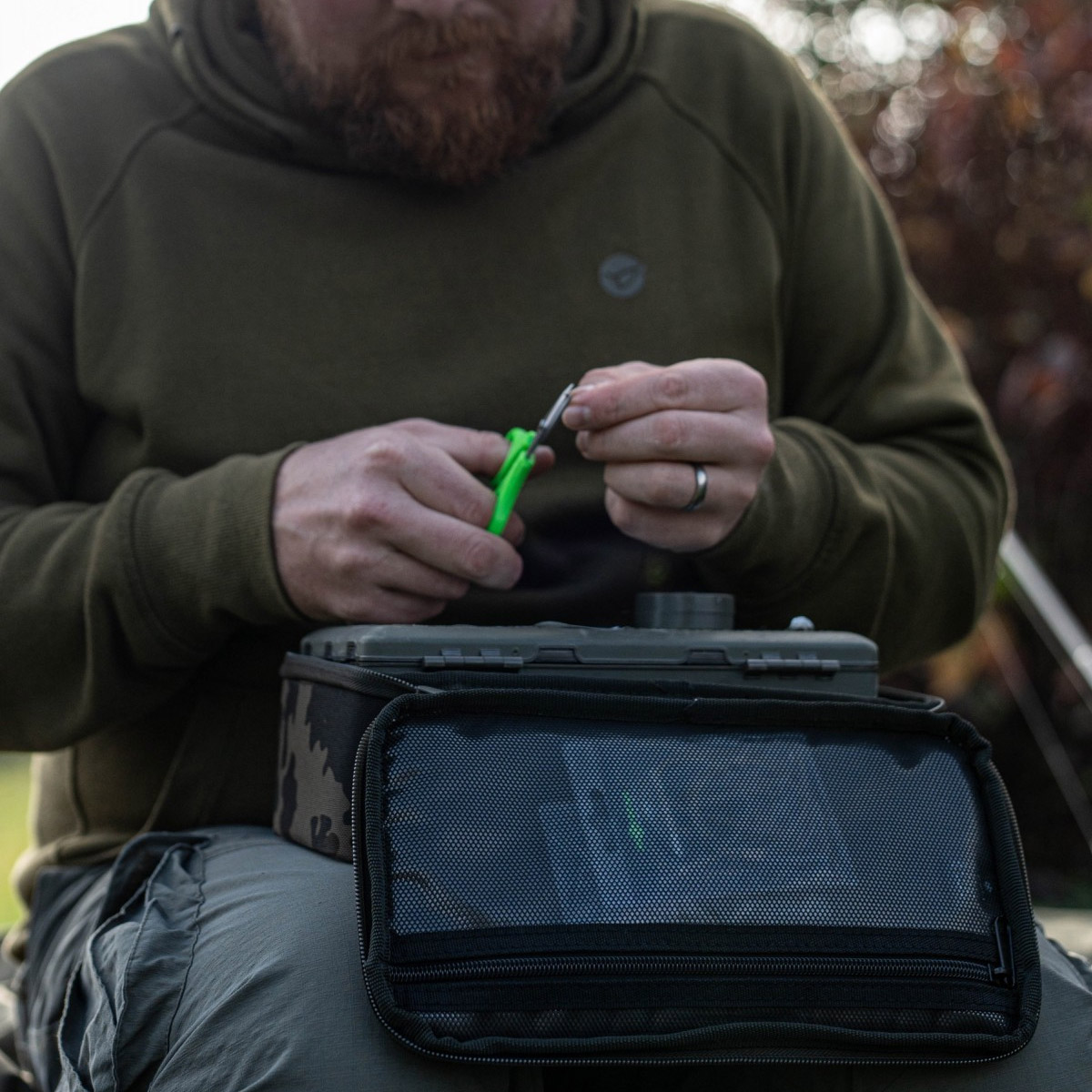 Korda Compac 140 Tackle Pouch Dark Kamo