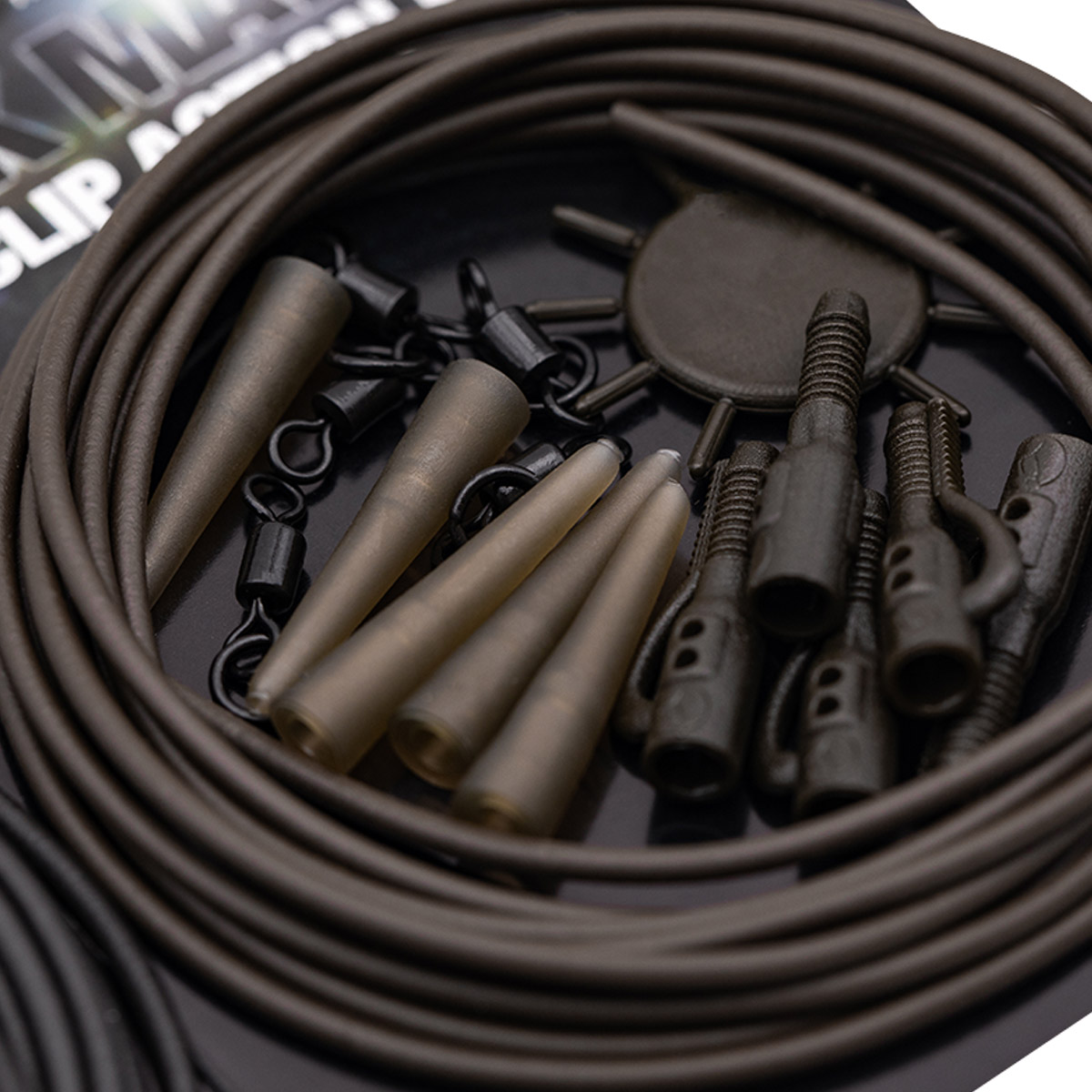 Korda Dark Matter Action Pack