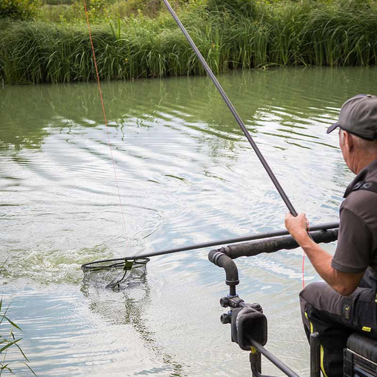 Matrix Carp Latex Landing Net