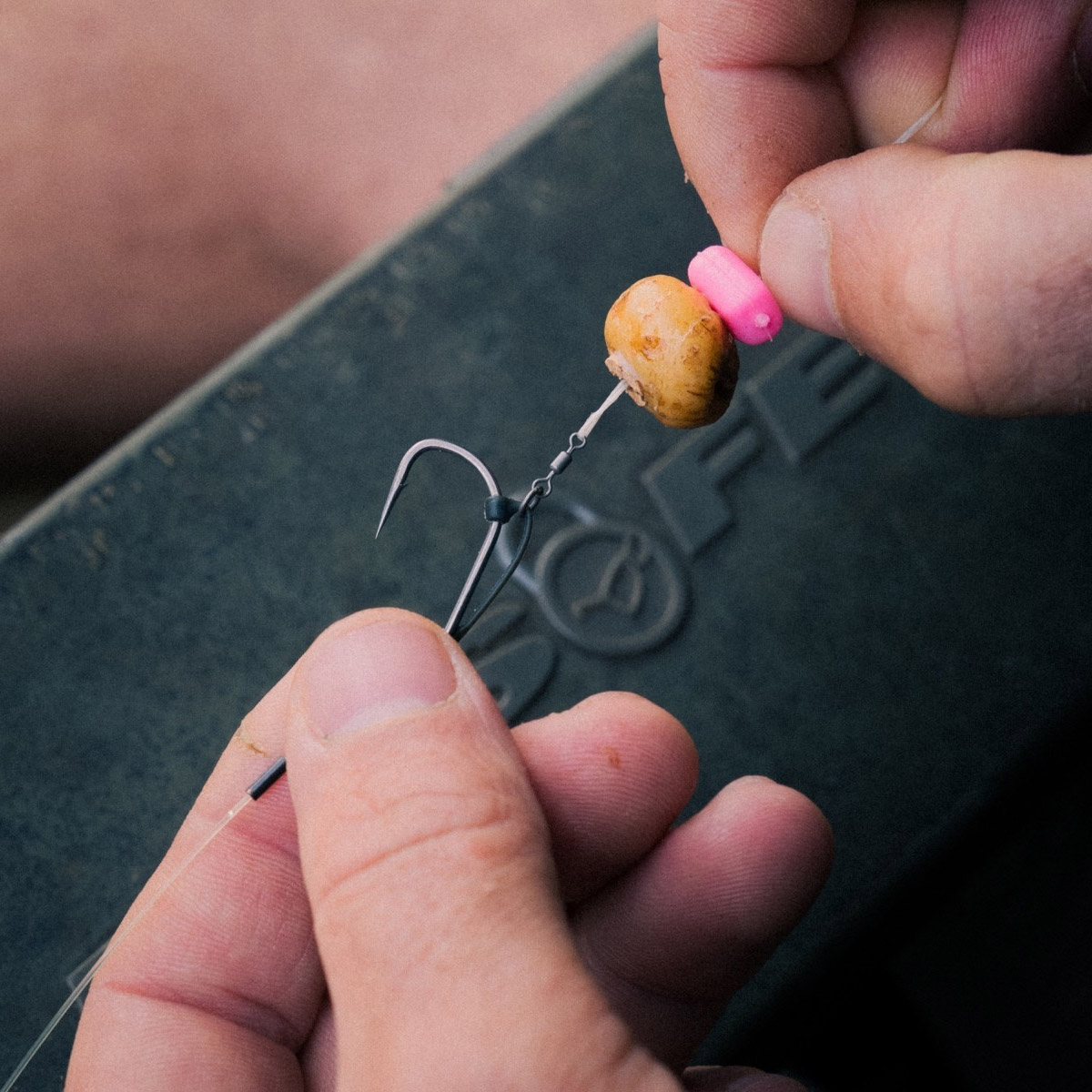 Korda Straight Point - Barbed