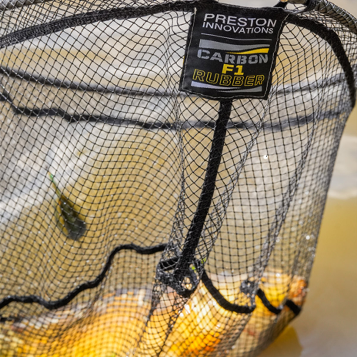 Preston Innovations Carbon F1 Latex Landing Net 18"