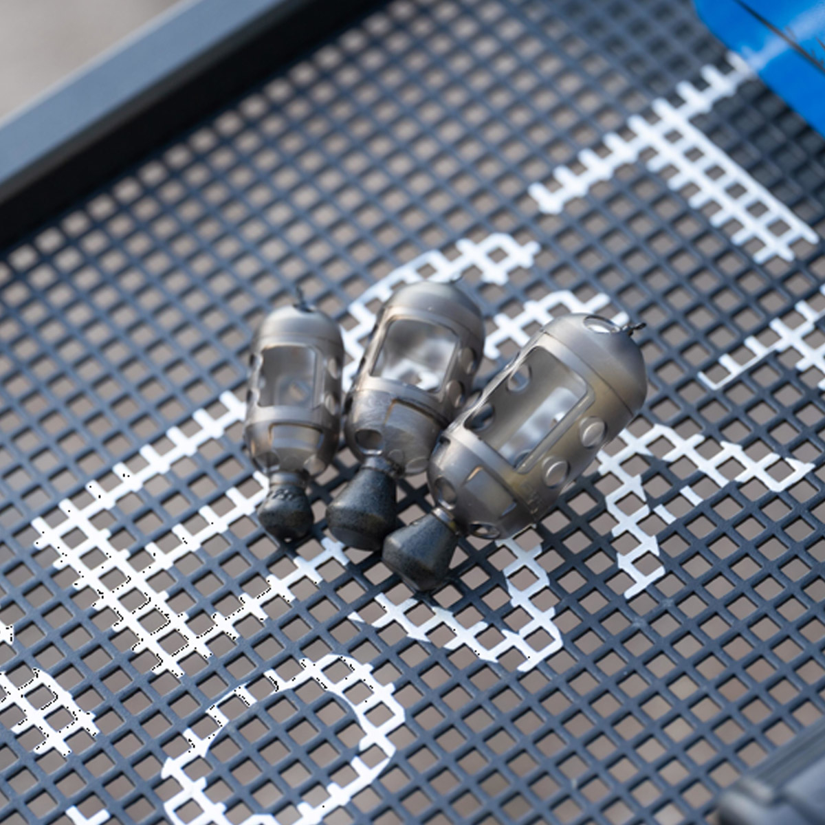 Preston Innovations Carp Maggot Feeder Large