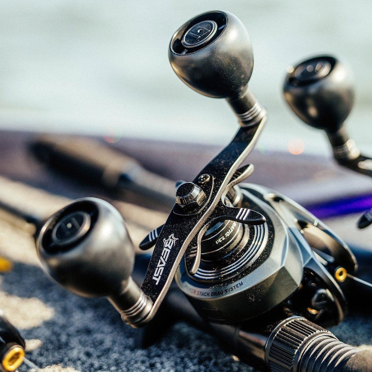 Abu Garcia Beast™ 400 HS Low Profile Reel