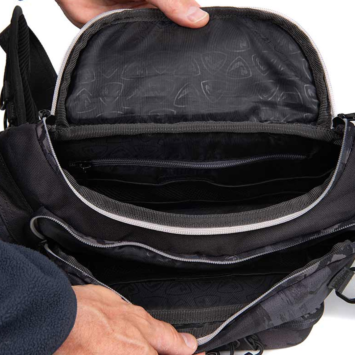 Fox Rage Camo Voyager Belt Bag